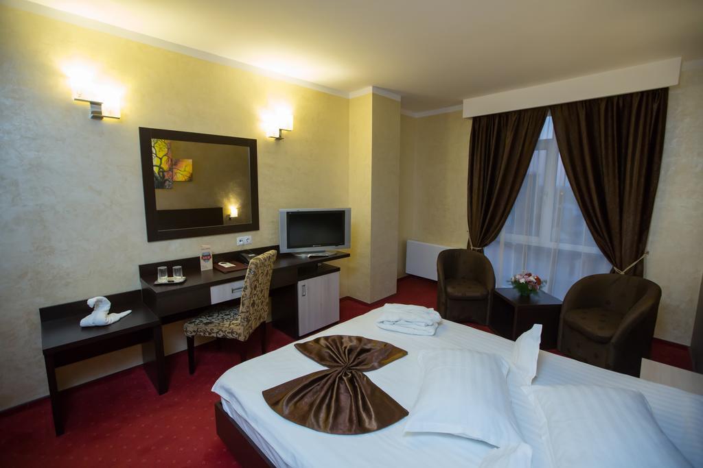 Hotel Meliss Крайова Номер фото