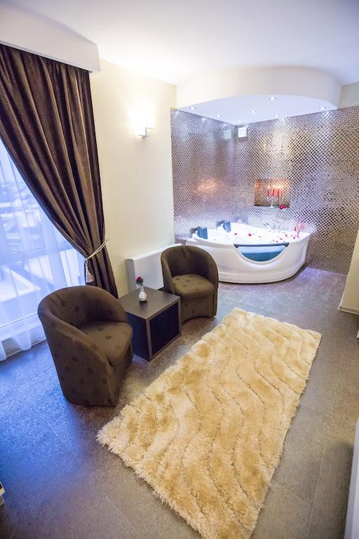 Hotel Meliss Крайова Номер фото