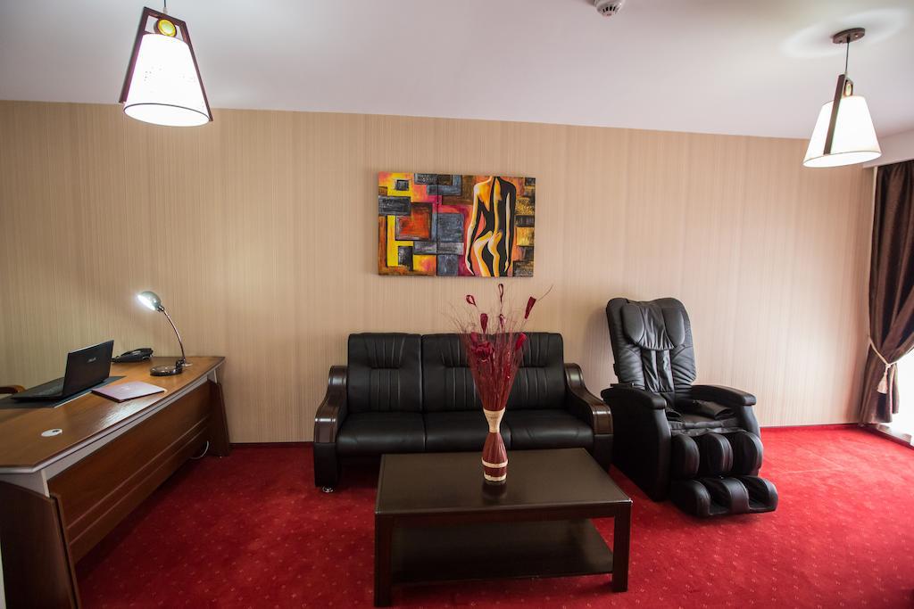 Hotel Meliss Крайова Номер фото
